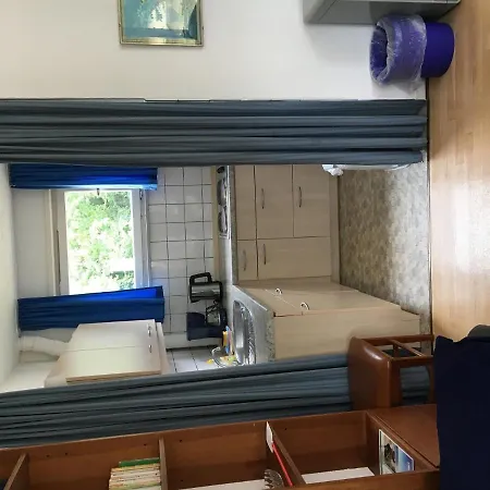 Bungalow Pracher Blau Neustadt in Holstein
