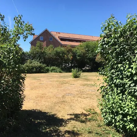 Bungalow Pracher Blau Neustadt in Holstein